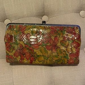 HOBO Lauren Clutch Wallet ** Excellent Condition**
